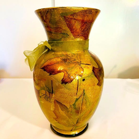 Decoupaged Fall Autumn Glass Vase Early ‘90s Leaves Large Vintage 11 x 6 Inches - Picture 2 of 10